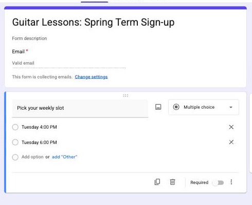 The sign-up question on the live form, offering Tuesday 4:00 PM and Tuesday 6:00 PM.